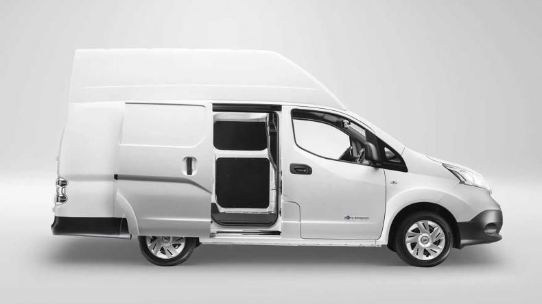 nissan hybrid van