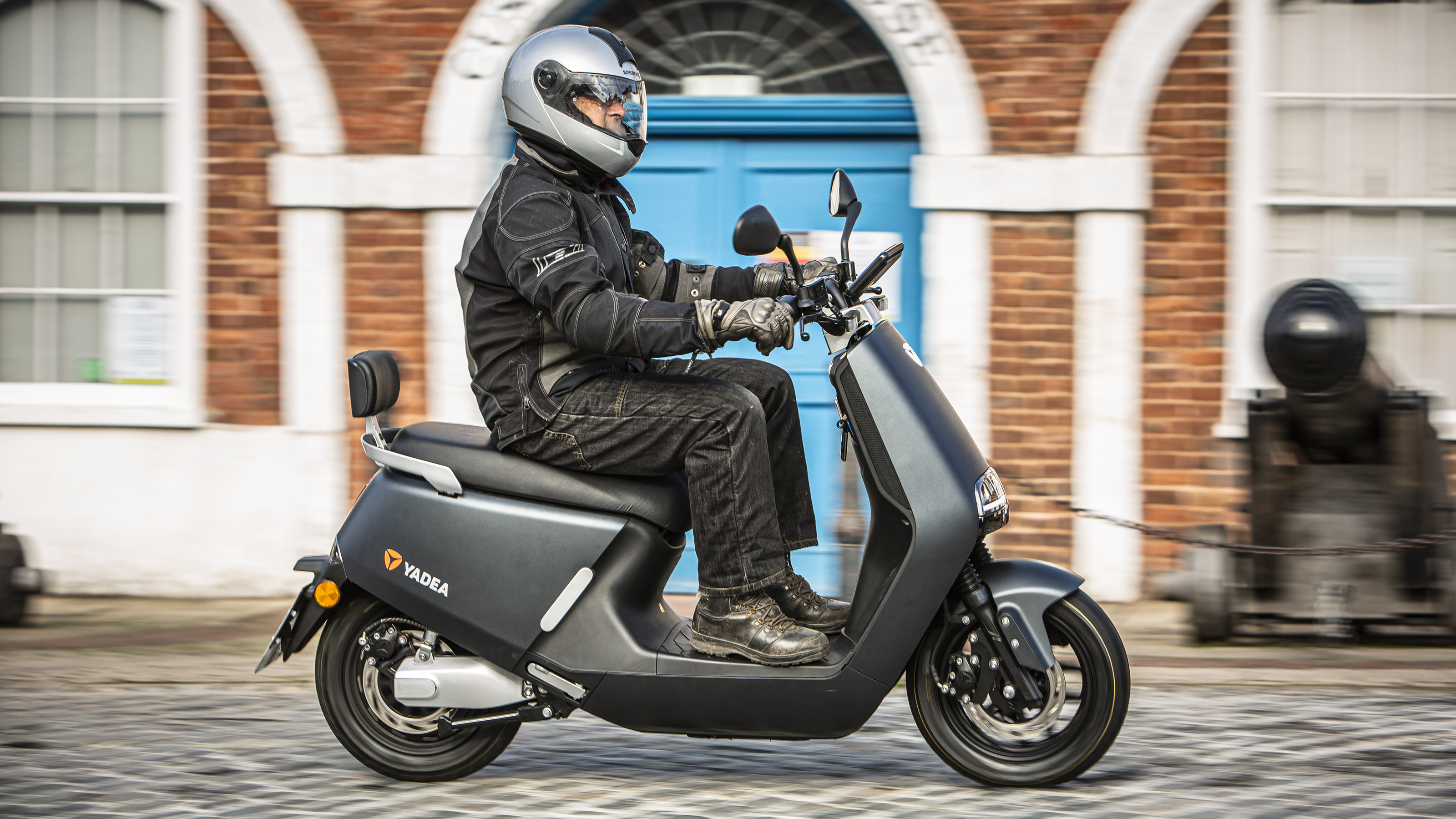 Best electric mopeds 2023