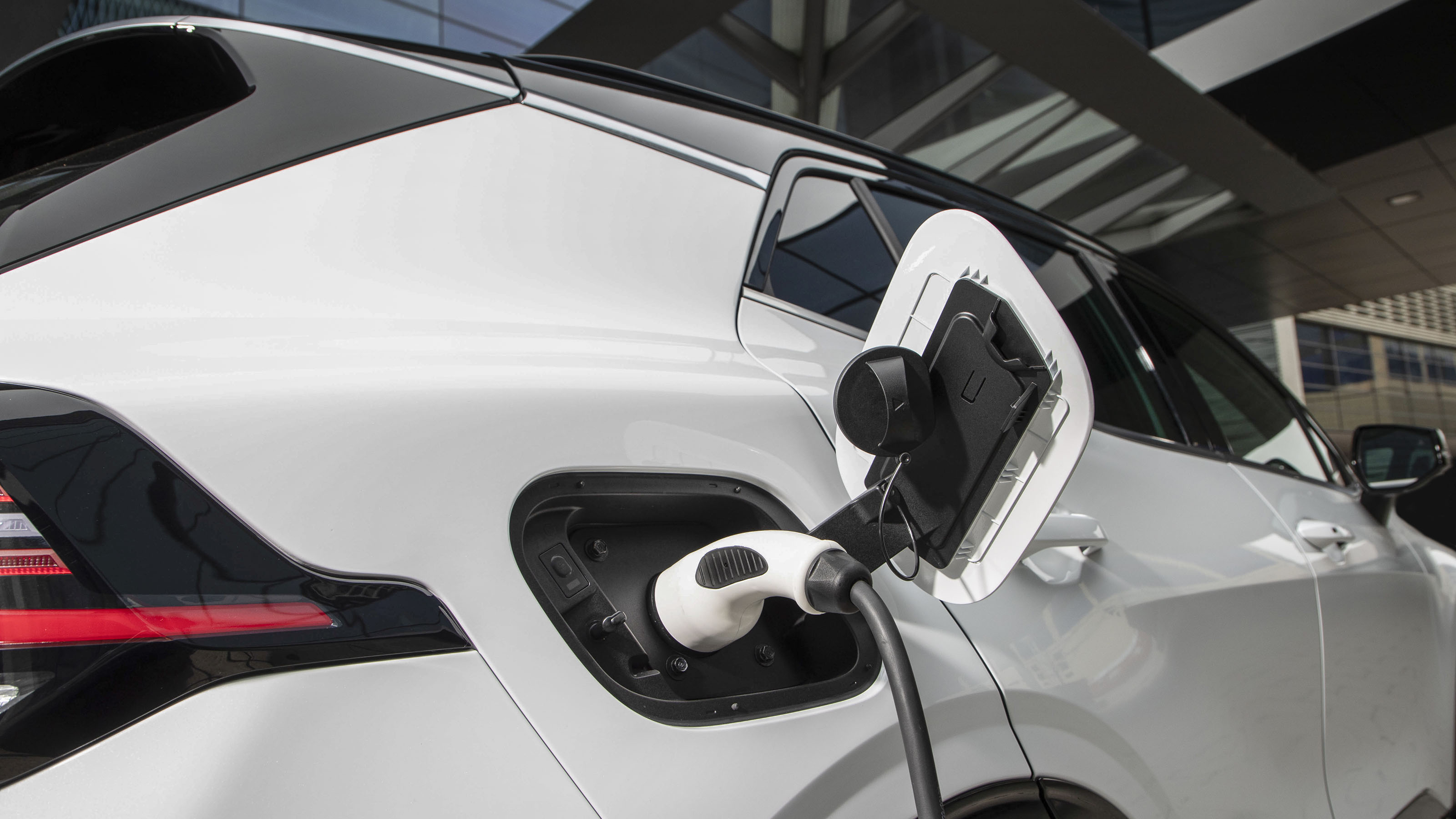 Top 10 Best Plugin Hybrid SUVs 2022 DrivingElectric