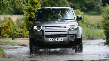 Land Rover Defender PHEV