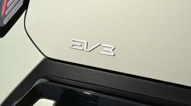 Kia EV3 - &#039;EV3&#039; tailgate badge