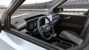New 2024 Ford E-Tourneo Courier interior