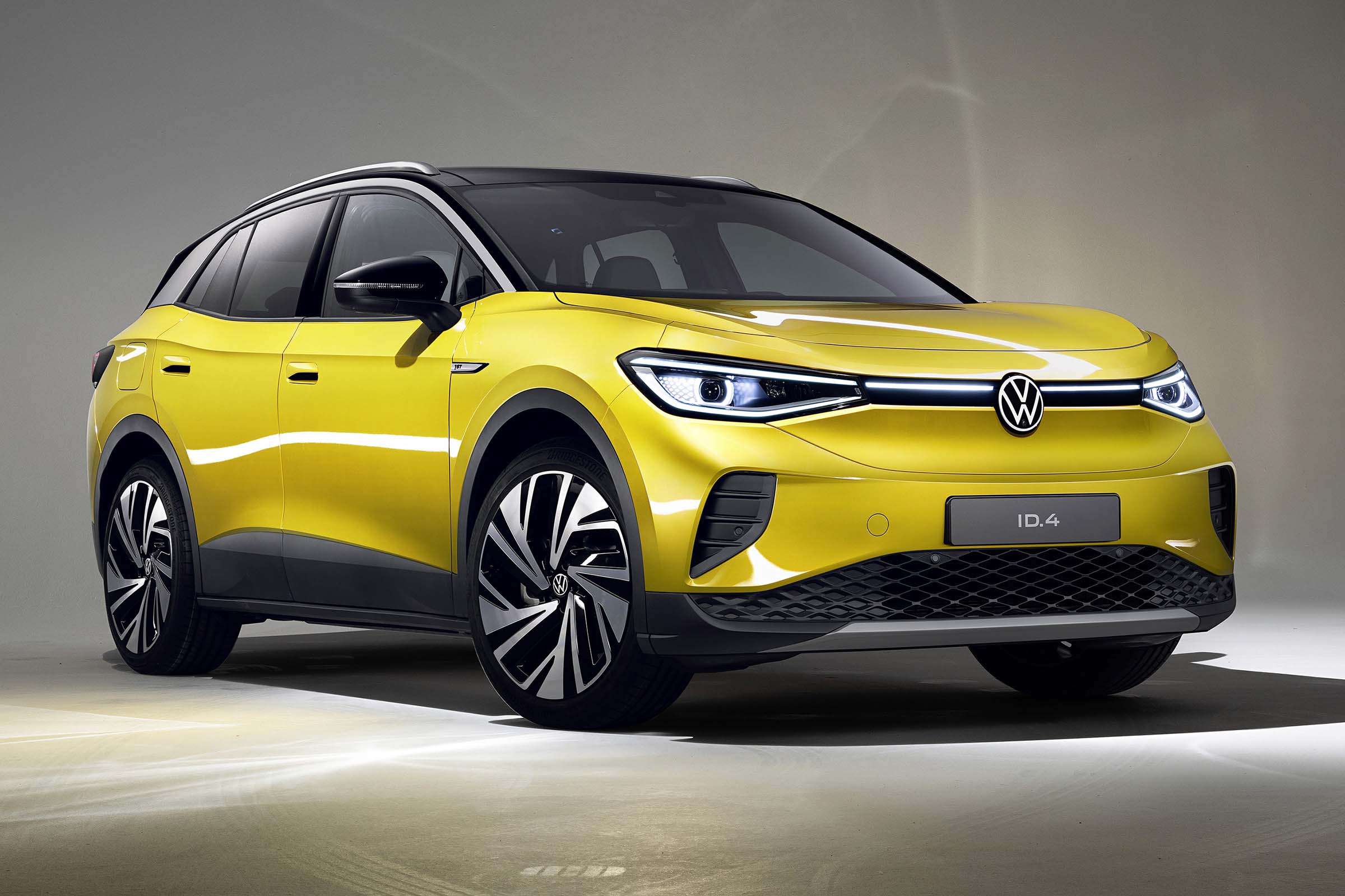 Volkswagen ID.4 electric SUV 2021 specs, pictures and onsale date