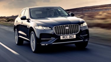 Jaguar F-Pace Hybrid