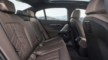 BMW i5 - eDrive40 rear seats