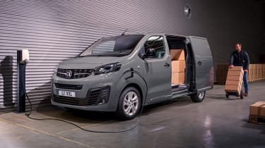 Vivaro-e