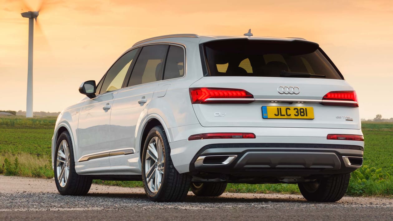 Audi Q7 hybrid review pictures DrivingElectric