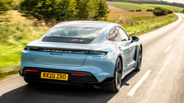 Porsche Taycan - rear tracking