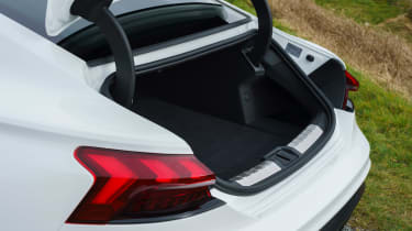 Audi e-tron GT - boot