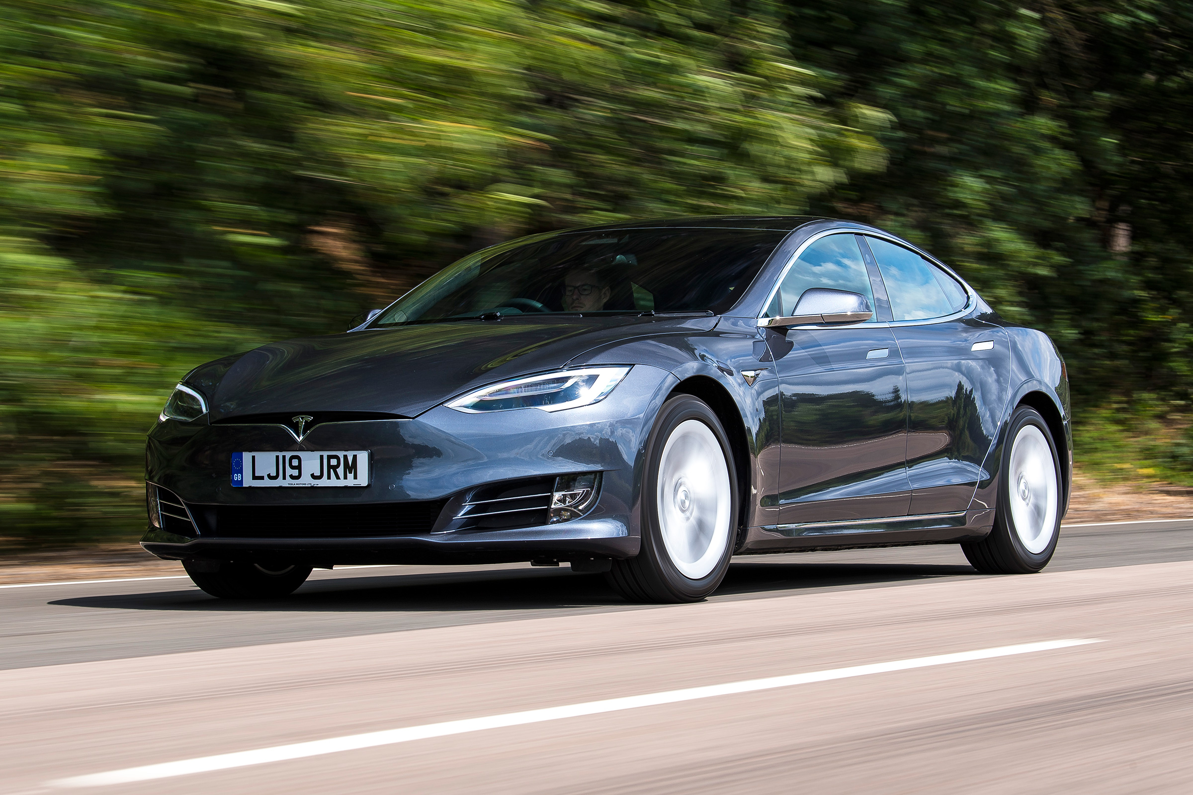 Tesla Model S electric motor, drive & performance | DrivingElectric