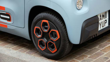 Citroen Ami - wheels