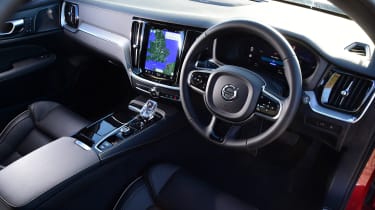 Volvo V60 Recharge - interior