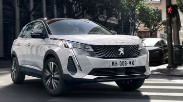 Peugeot 3008 facelift 2020 pictures