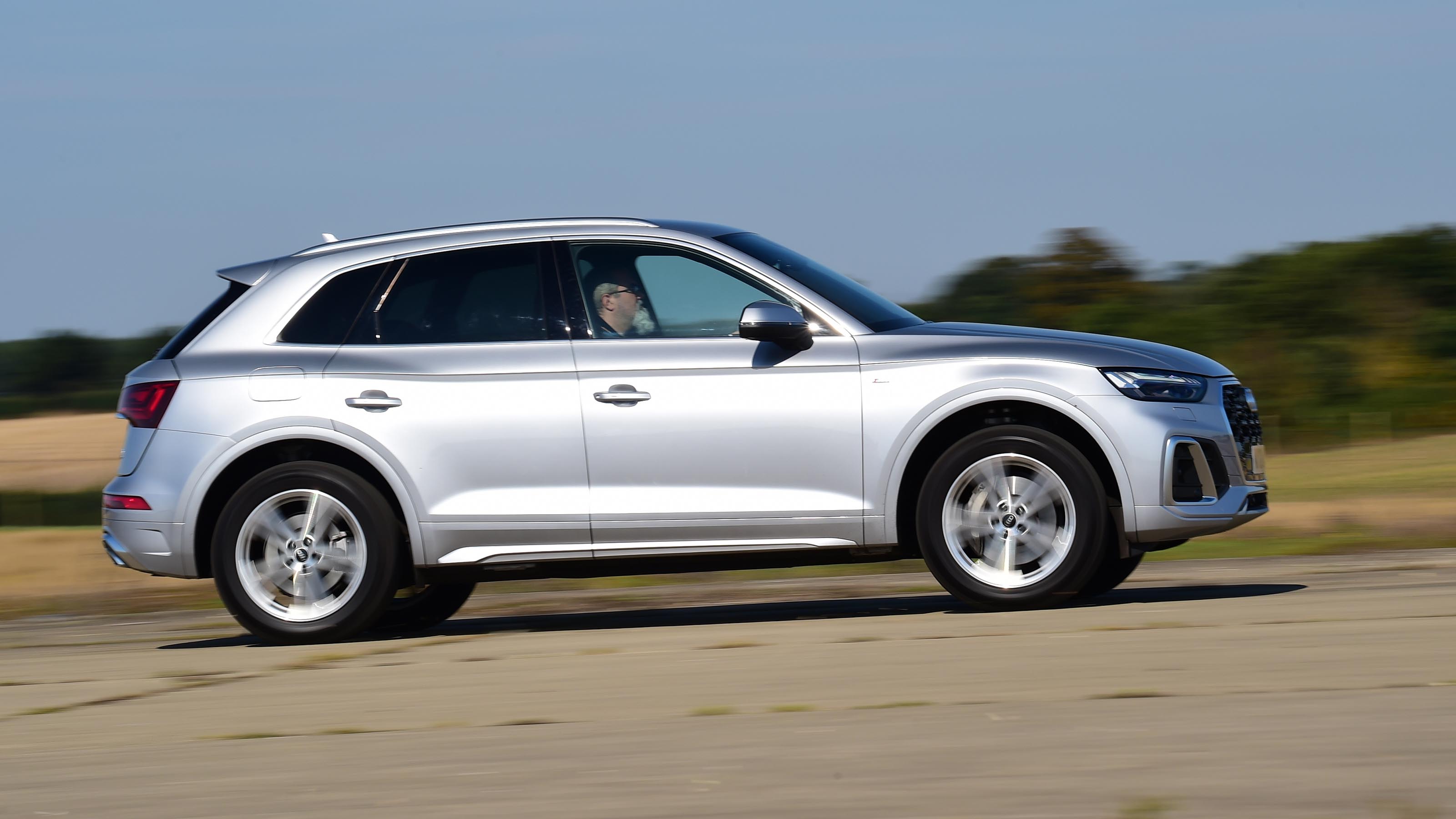 Audi Q5 hybrid review 2023 | DrivingElectric