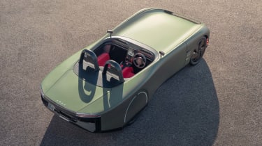 Aura electric roadster concept