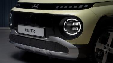 Hyundai Inster - headlights