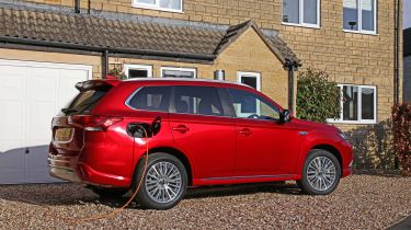 Mitsubishi Outlander PHEV home wallbox charging