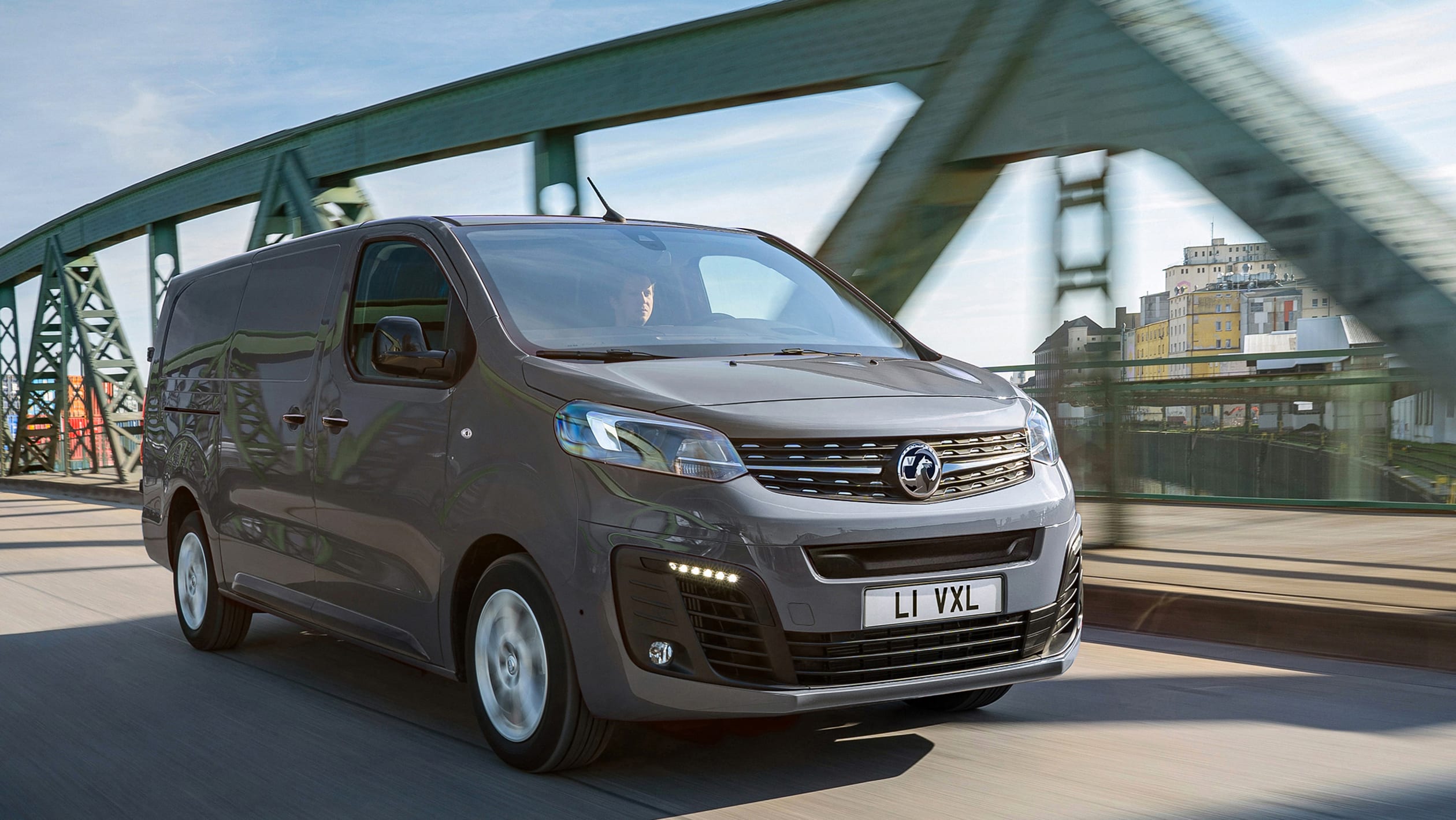 Vauxhall Vivaro-e electric van: specs, prices and photos pictures ...