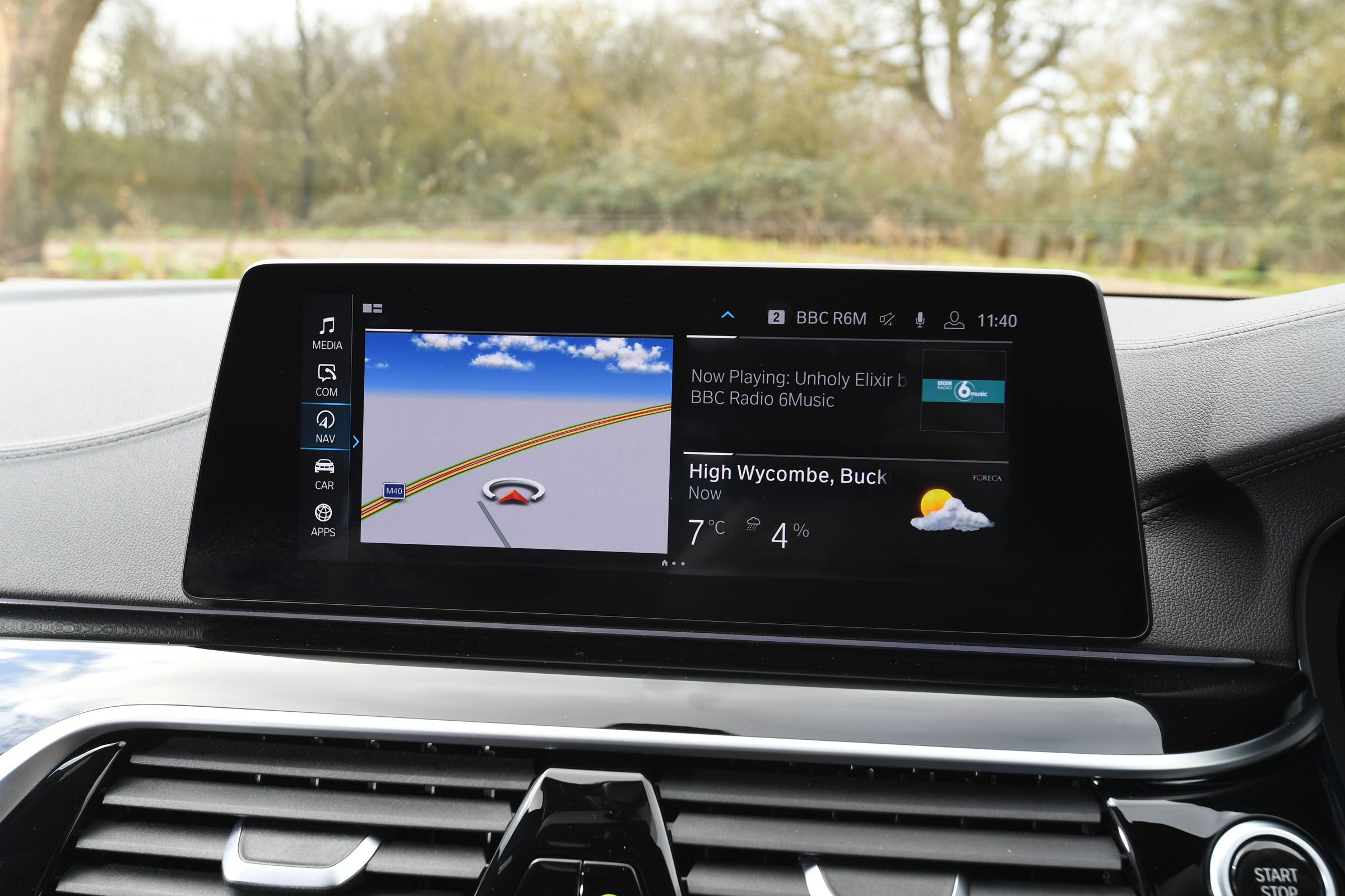 BMW 530e vs Mercedes E 300 e: interior and infotainment | DrivingElectric