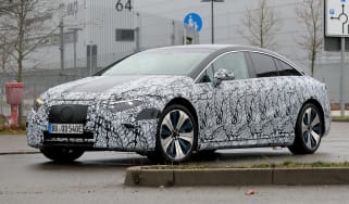 Mercedes EQS
