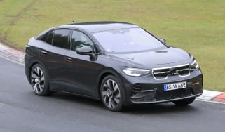 Spy shot of secretly tested future car
