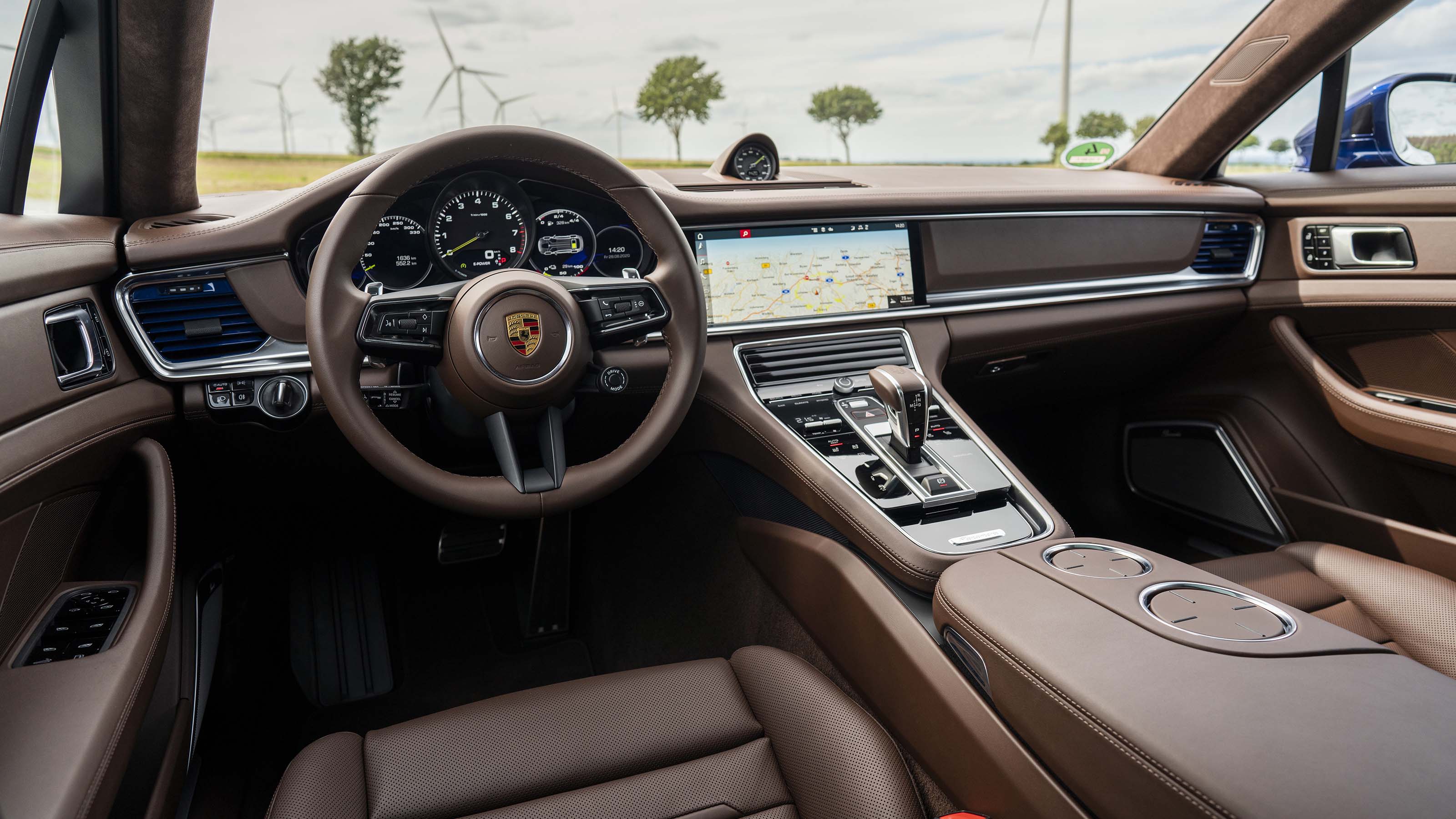 Porsche Panamera hybrid interior & comfort DrivingElectric