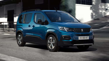 Peugeot e-Rifter MPV - tracking