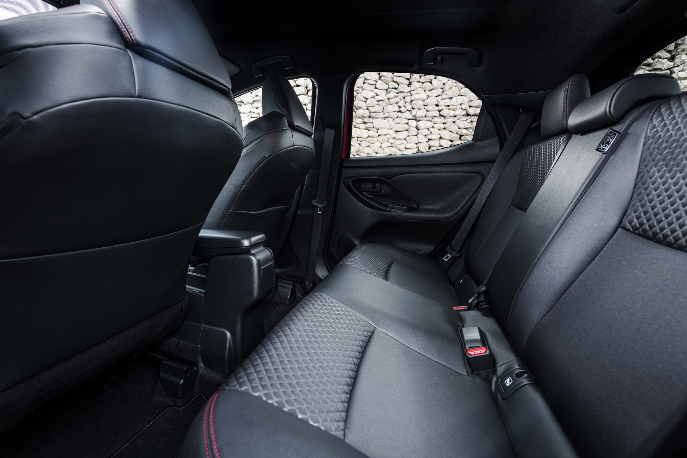 Toyota Yaris Hybrid practicality & boot space ...