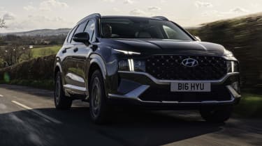 Hyundai Santa Fe Hybrid