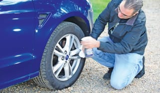 Alloy wheel cleaning