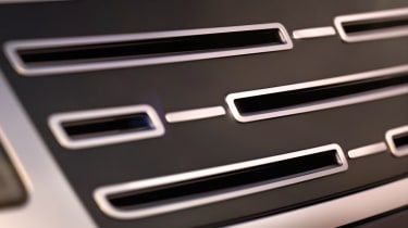 Range Rover Electric - grille