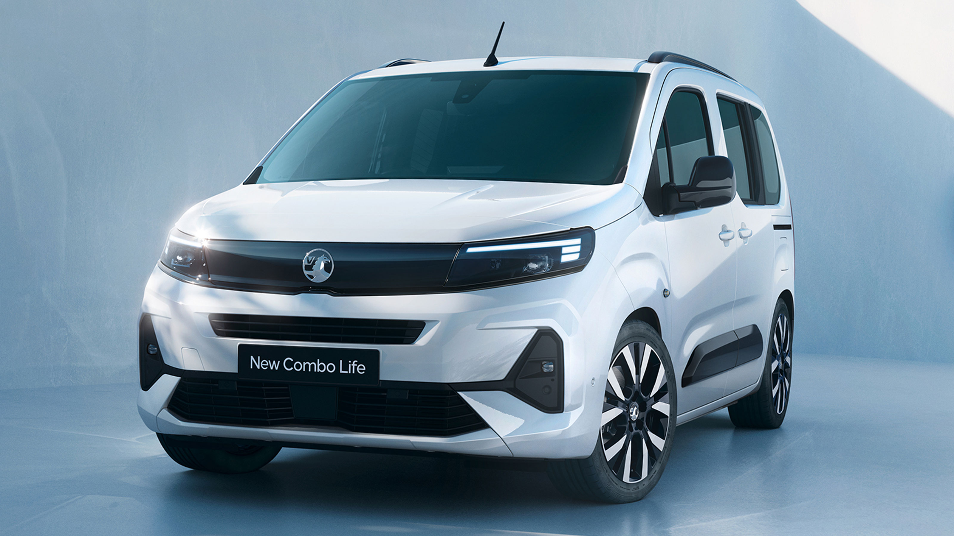 2024 Vauxhall Combo Life Electric facelift - pictures