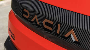 Dacia Spring - tailgate badging