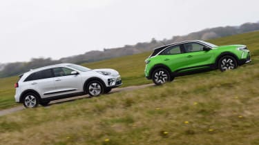 Kia e-Niro vs Vauxhall Mokka-e