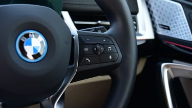BMW iX1 xLine steering wheel controls