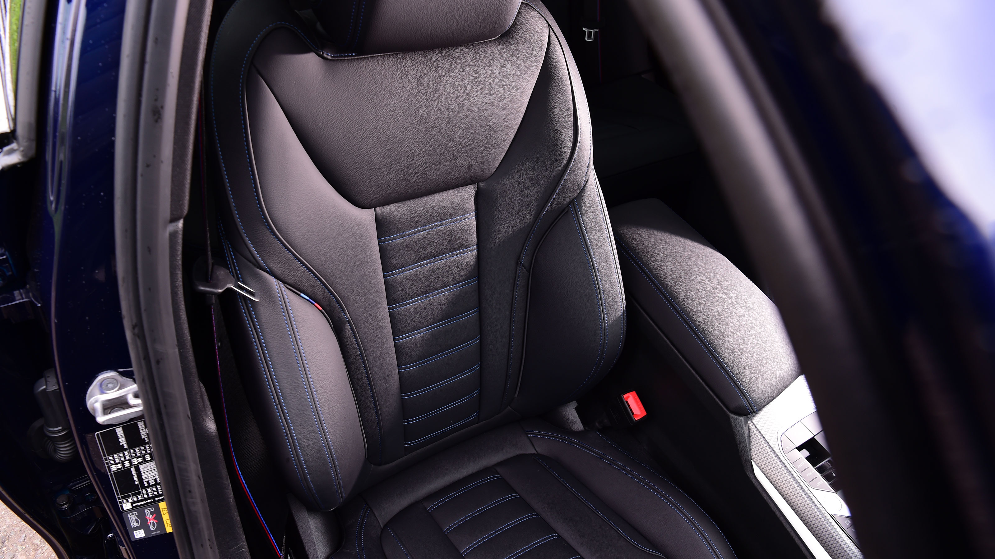Bmw 330e Interior Comfort Pack Cabinets Matttroy bmw-330e-interior-comfort-pack-cabinets-matttroy