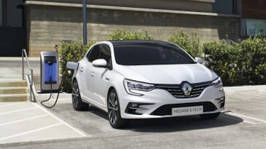 Renault Megane E-TECH hybrid