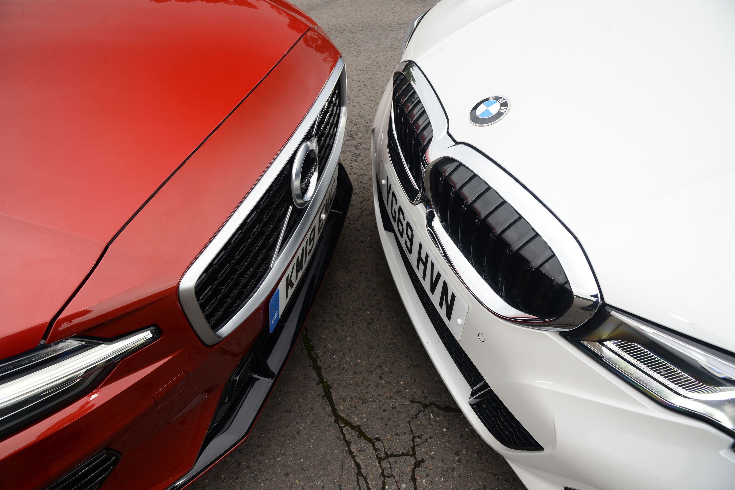 BMW 330e vs Volvo S60 T8: verdict and specifications | DrivingElectric