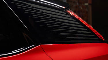 Cadillac Optiq side detail