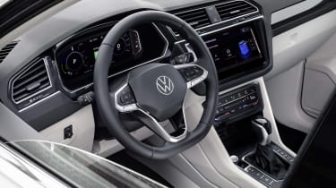 VW Tiguan hybrid