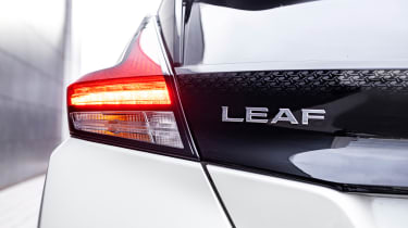 Nissan Leaf LEAF10