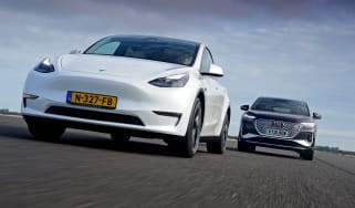 Tesla Model Y vs Audi Q4 e-tron