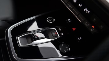 Audi Q4 e-tron twin test
