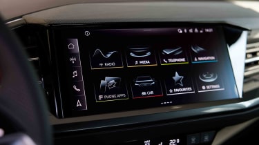 Audi Q4 45 e-tron screen
