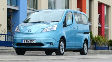 Nissan electric cars DrivingElectric