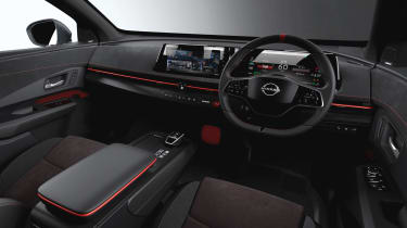 Nissan Ariya Nismo - interior