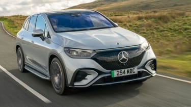 Mercedes EQE SUV - front
