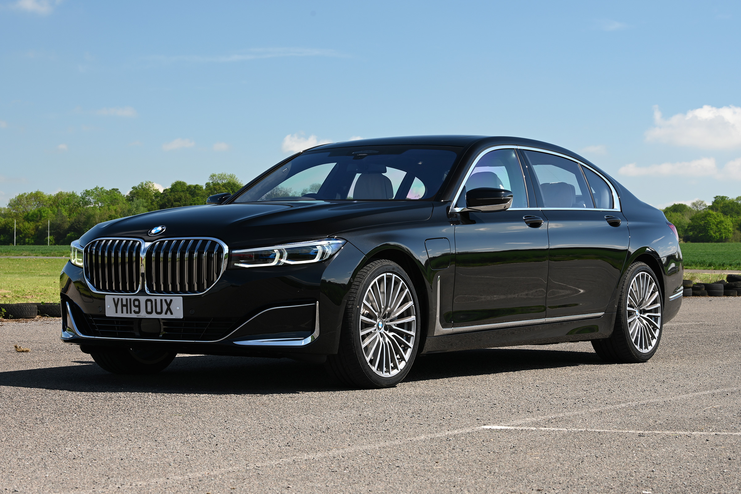 BMW 7 Series hybrid running costs | DrivingElectric