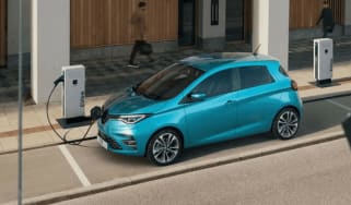 Renault ZOE at charge point