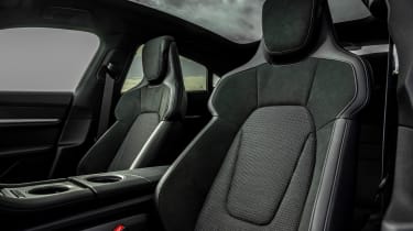 Porsche Taycan - front seats